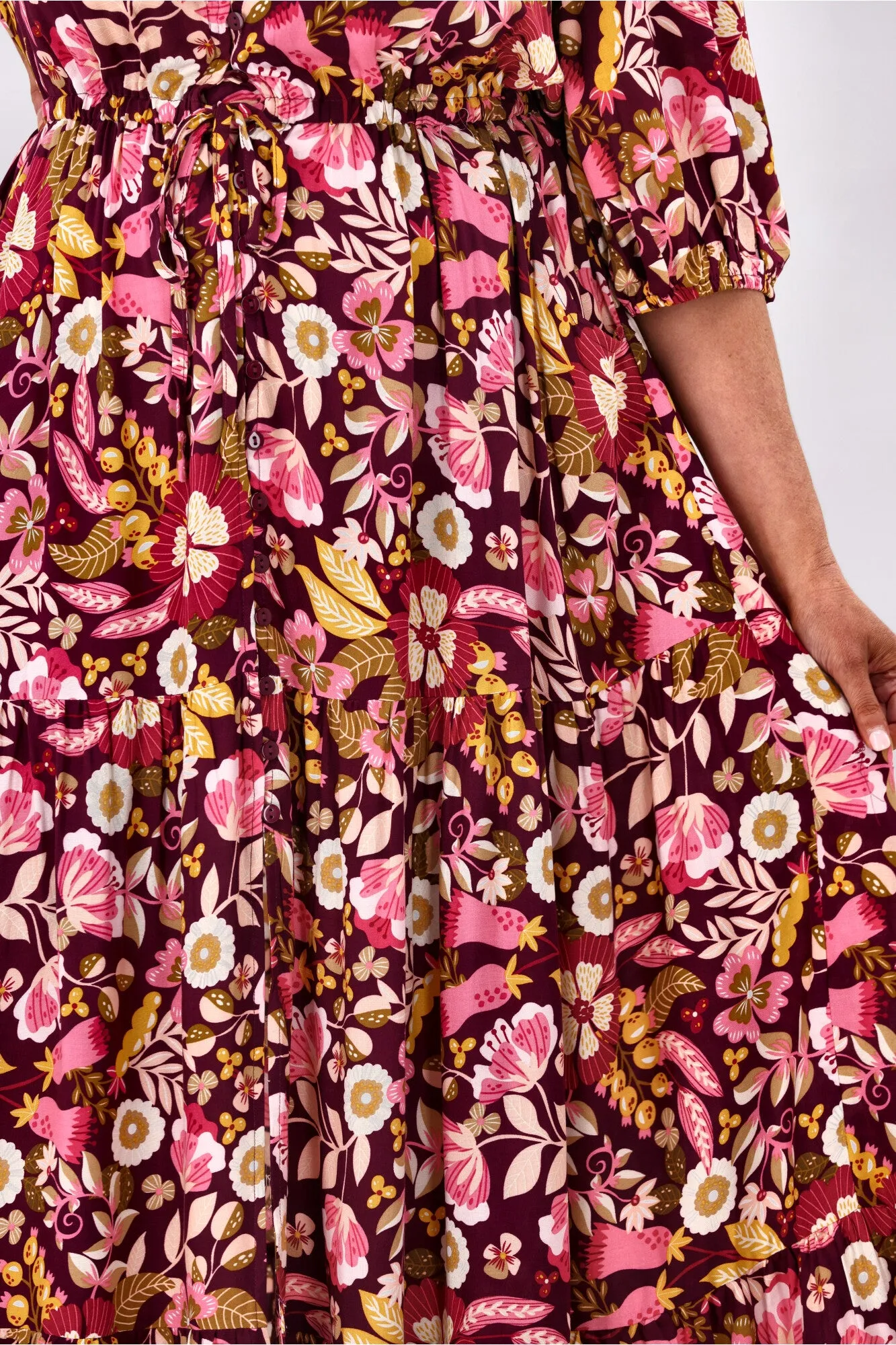 Avamia Mirah V-Neck Maxi Dress Maroon Print