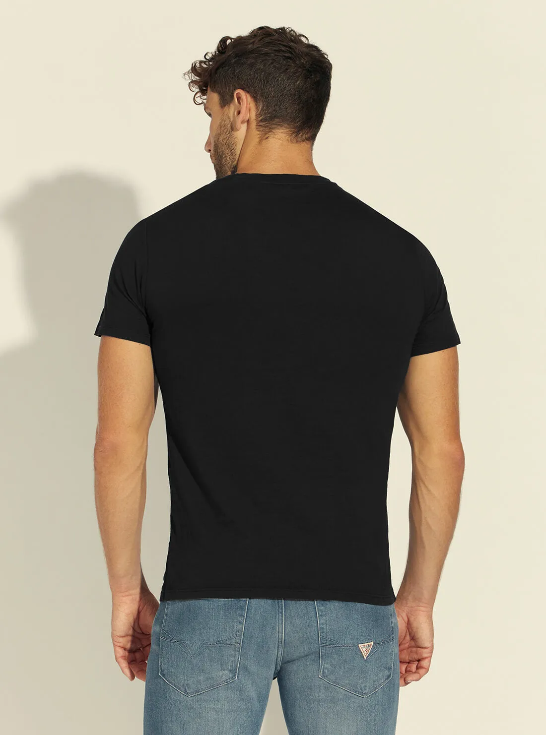 Black GUESS EST.1981 Basic T-Shirt