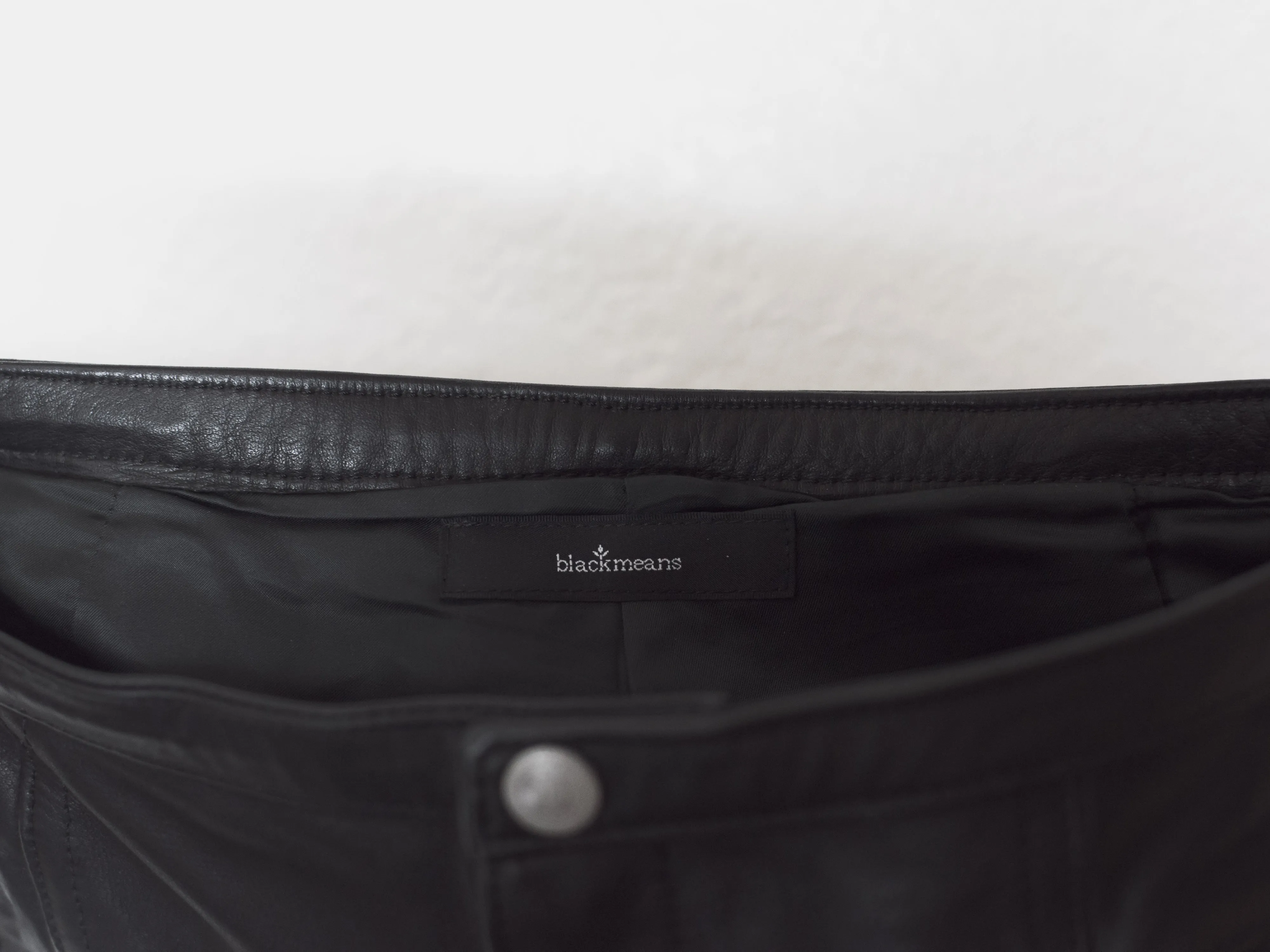 Blackmeans Calf Leather Shorts
