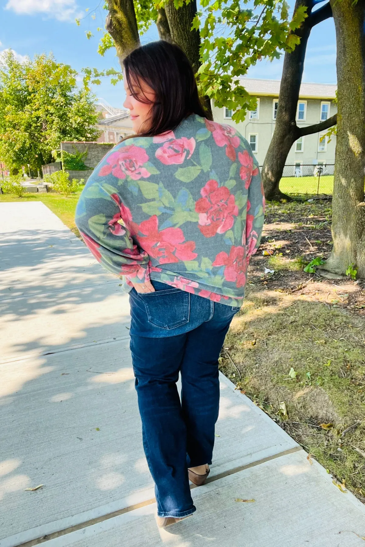 Everyday Hunter Green Floral Brushed Hacci Sweater Top (Open Pack)