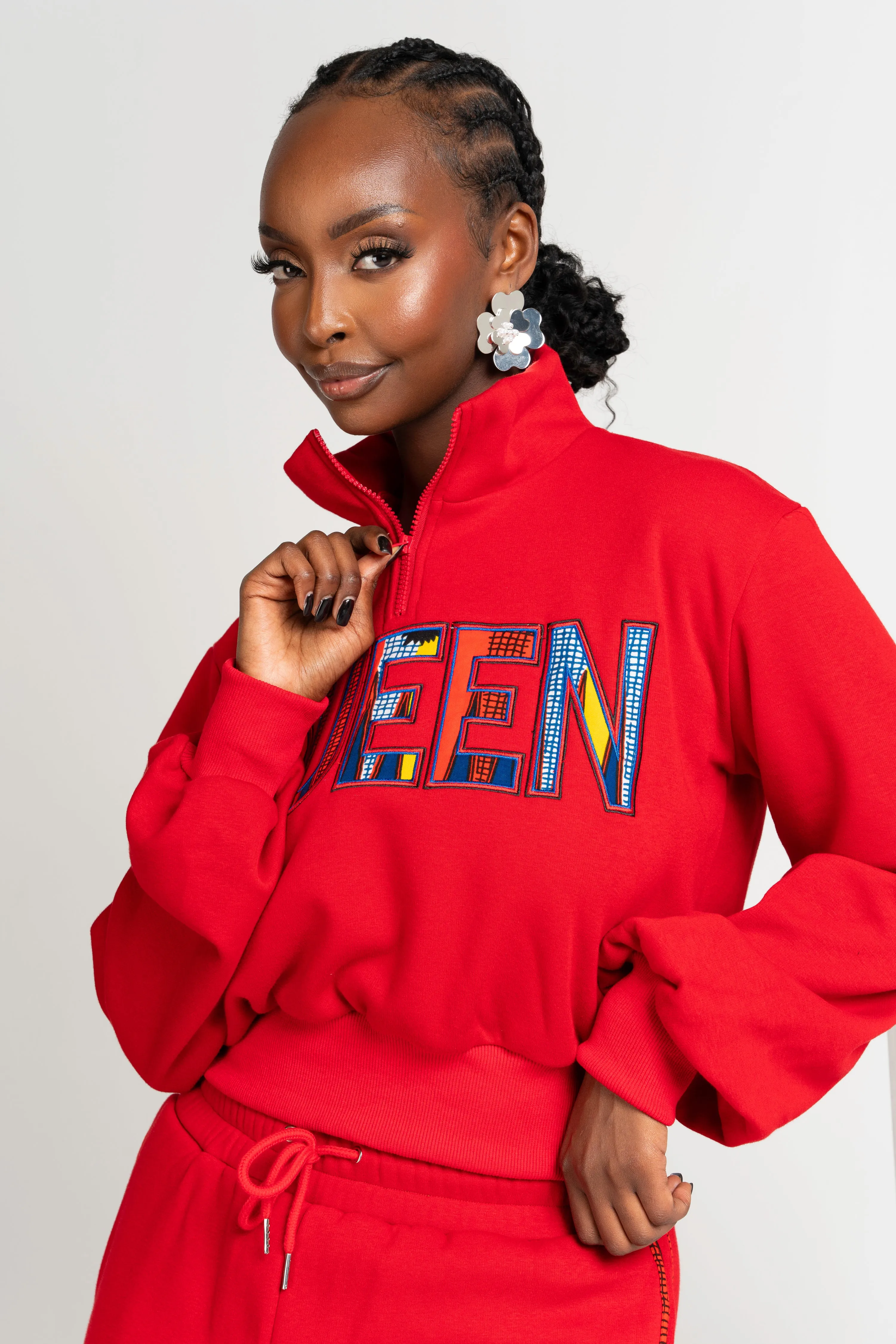 RED QUEEN Pullover JOGGER Set